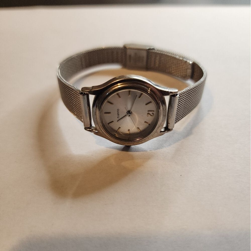 Silver quartz stainless steel watch